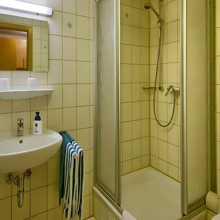 Pensión Gasthaus-pension Zum Loewen